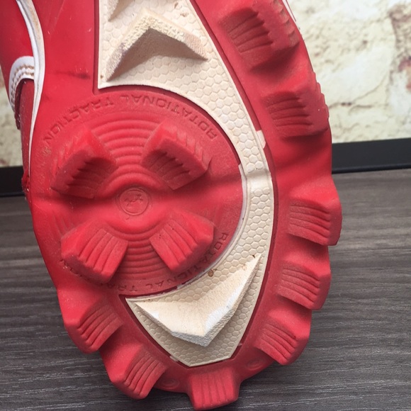 Under Amour Youth Low Baseball Cleats - Picture 9 of 9
